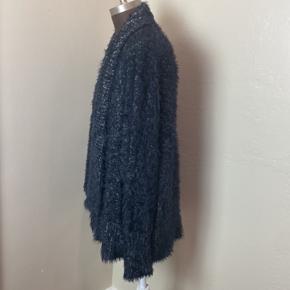 Express Cardigan - Picture 6 of 16